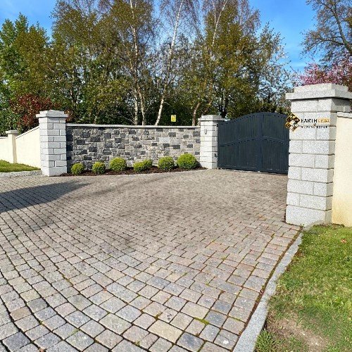 Grey Granite Cobbles